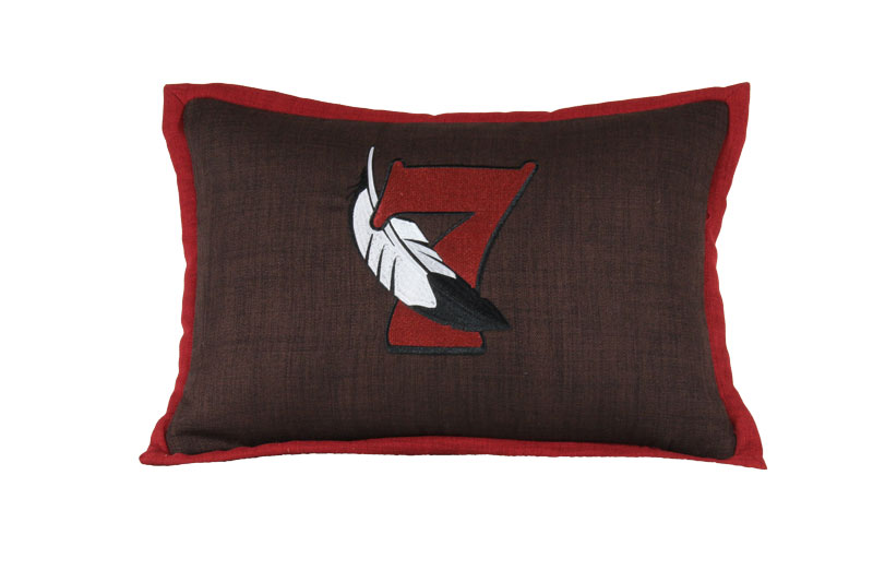 7-clans-pillow-red-web